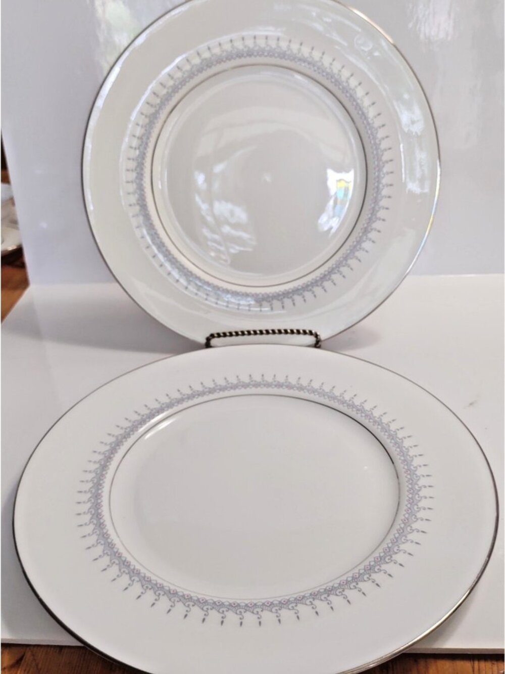 Vintage Coalport England Avon Pattern Large Dinner Plates (sets of 2) 10 3/4"